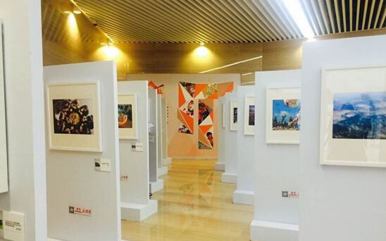 湖南日報精品展開幕 精彩展示將持續到2月底(圖1) 湖南日報精品展開幕 精彩展示將持續到2月底(圖1)