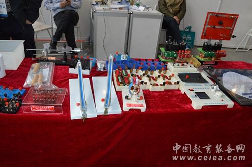 無(wú)線電器材廠現(xiàn)身沈陽(yáng)第70屆中國(guó)教育裝備展(圖4)