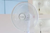艾美特在AWE2017展會推出支持Siri呼叫電風(fēng)扇
